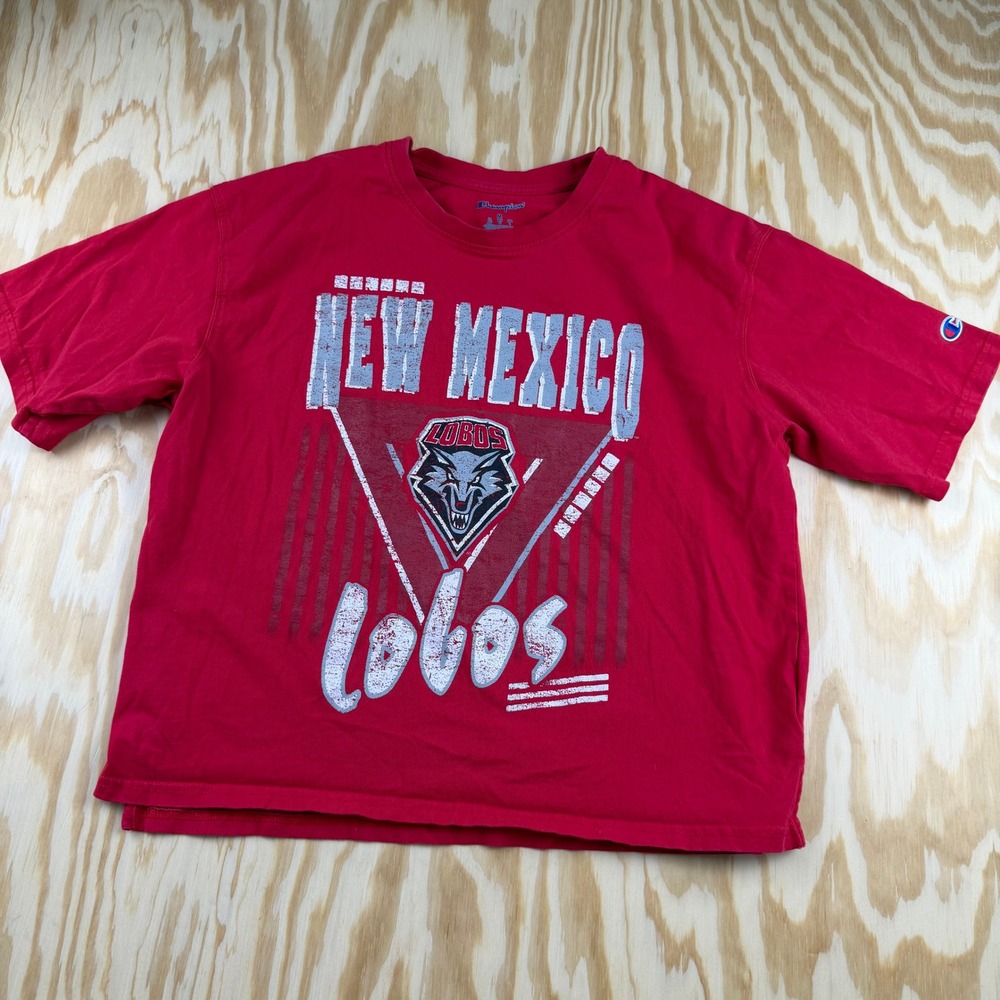 Champion New Mexico Lobos T-Shirt Mens Medium Red Short Sleeve Boxy Graphic Tee - Picture 1 of 7